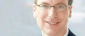 Christoph Jurecka (37) ist seit Februar 2011 im Vorstand der Ergo für Risikomanagement, Controlling und Steuern zuständig. Deutschlands zweitgrößter Versicherer war im vergangenen Jahr wegen der Sexreise seines Vertriebs nach Budapest in Verruf geraten. 