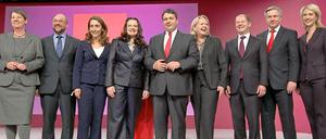 Sigmar Gabriel wurde als SPD-Chef bestätigt. Seine Kanzlerkandidatur für 2013 ist immer noch wahrscheinlich - genauso wie die von Peer Steinbrück und Frank-Walter Steinmeier.