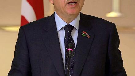 Der türkische Ministerpräsident Recep Tayyip Erdogan forderte Assad auf, endlich seine Macht abzugeben.