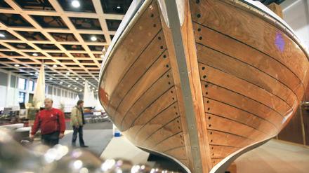 Angelegt. Berlin liegt zwar nicht am Meer, aber ist dennoch nah am Wasser gebaut. Auch Bootsmessen haben hier eine lange Tradition. Von Freitag an können sich Wassersportfreunde auf der „Boot &amp; Fun“ zehn Tage lang über Neuheiten zur Eroberung von Flüssen, Kanälen und den sieben Weltmeeren informieren. Foto: dpa
