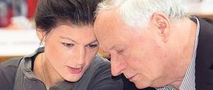 Politisch und privat eng verbunden. Sahra Wagenknecht und Oskar Lafontaine am Samstag auf dem Parteitag der Saar-Linken in Saarbrücken.