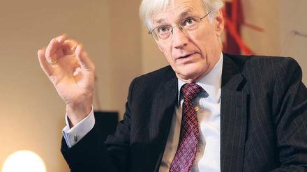 „Italien ist eigentlich kein krankes Land“, sagt Manfred Gentz. Wenn Berlusconi nicht wäre.