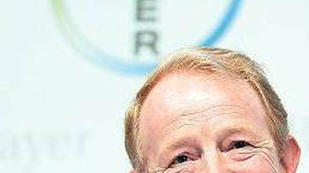 Gute Aussichten für Bayer. Bis zu zwei Milliarden Euro könnte der von Marijn Dekkers geleitete Konzern aus Leverkusen mit Xarelto verdienen. Foto: dpa