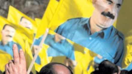 Anhänger der PKK bei einer Demonstration zum Neujahrsfest in Hannover.Foto: dpa