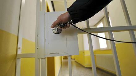 Die Politik streitet um die Sicherungsverwahrung.
