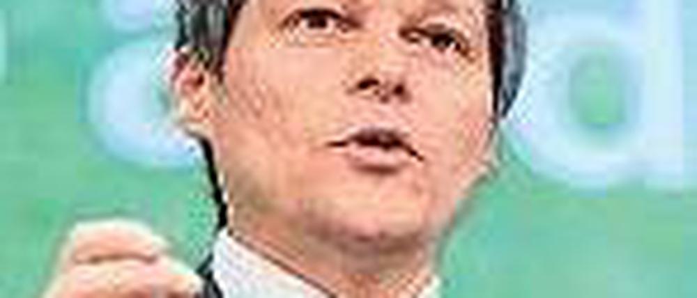 Unter Beschuss. EU-Agrarkommissar Dacian Ciolos erntete für seine Pläne Kritik – auch aus Deutschland.Foto: AFP