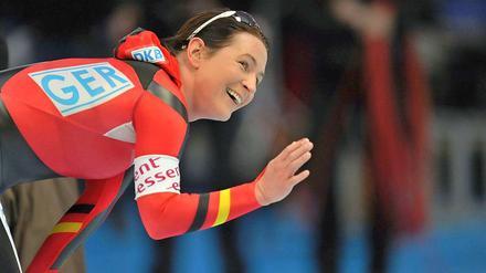 Dieses Lächeln würde Claudia Pechstein auch gerne in drei Jahren zeigen, nach einem Medaillenerfolg bei den Olympischen Winterspielen in Sotschi. 