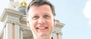 Aktienbesitzer. Fernsehmoderator Günther Jauch lebt seit den Neunzigerjahren in Potsdam und beteiligte sich an der Finanzierung zum Wiederaufbau des Stadtschlosses.
