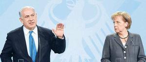 Schwieriges Verhältnis. Schon im Januar 2010 zeigten Netanjahu und Merkel körpersprachlich, was sie voneinander halten. Das hat nun politische Folgen. Foto: Tobias Schwarz/Reuters