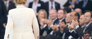 Die kalte Schulter der Kanzlerin. Euro-Politik, Atomausstieg, Steuern – die Industrie ist mit der Regierung unzufrieden. Ein Heimspiel hat Angela Merkel beim BDI nicht.  