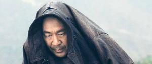 Reise ans Ende der Welt. Der Rächer (Chen Jianbin) auf der Suche nach dem Mörder seines Bruders in „People Mountain People Sea“ von Cai Shangjun aus China.