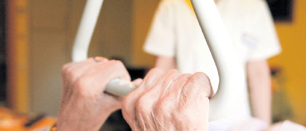 Missstände können von Arbeitnehmern angezeigt werden, entschied jetzt der EuGH im Falle eines Berliner Pflegeheims. Foto: p-a/dpa