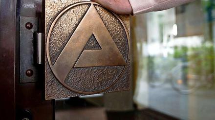 Die Bundesagentur für Arbeit will Stellen streichen.