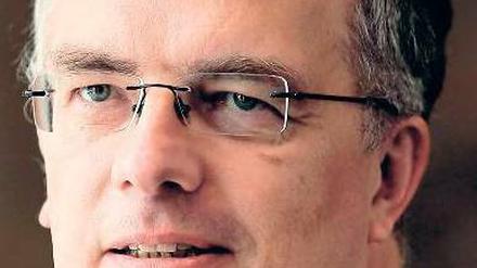 FDP-Mann Löning sieht die Haltung der Kirchen kritisch.