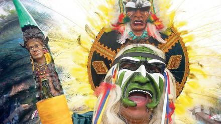 Fest der Masken. Beim Karneval der Kulturen herrscht in diesem Jahr nicht nur Sambafieber, sondern auch Gruselstimmung. 