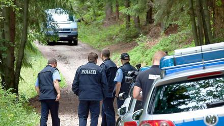Die Leiche des Mädchens wurde in einem Waldstück gefunden.