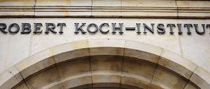 Das Berliner Robert-Koch-Institut muss sich unangenehme Fragen gefallen lassen.