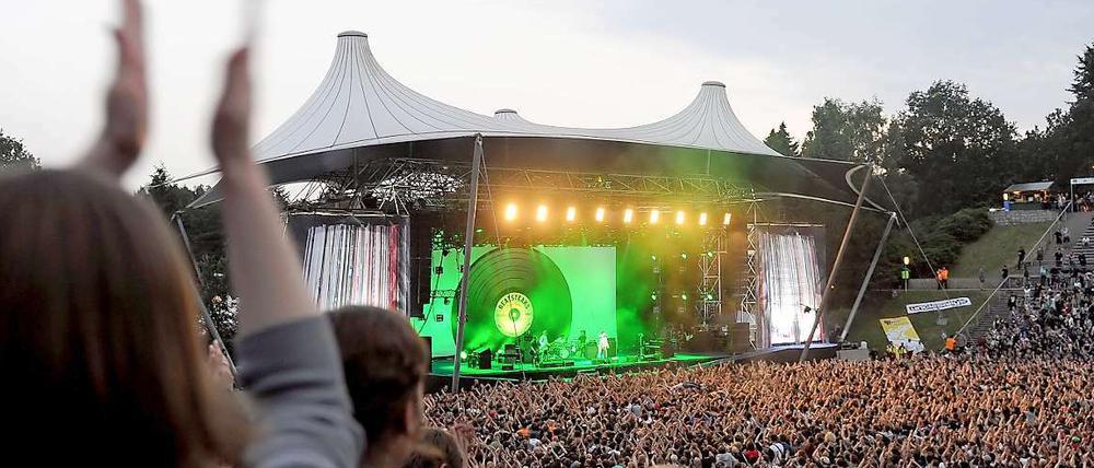 Zuhause. Die Beatsteaks spielen in der ausverkauften Wuhlheide.