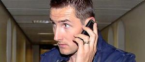 Pronto? Nationalstürmer Klose verlässt Deutschland und spielt ab der kommenden Saison in Italien Fußball.