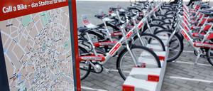 Klotz an Klotz. Die Bahn will an bis zu 320 Orten in der Stadt ihre Fahrradständer montieren. 