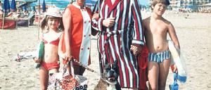 Deutsche im Urlaub: „Das kann doch unseren Willi nicht erschüttern“ – nicht nur Heinz Erhard fuhr gerne in den Süden. Foto: Cinetext