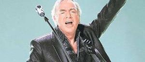 Gruß an Elvis. Neil Diamond in Berlin.