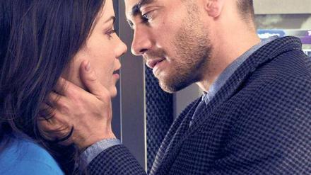 Zart. Christina (Michelle Monaghan) und Colter (Jake Gyllenhaal). Foto: Kinowelt