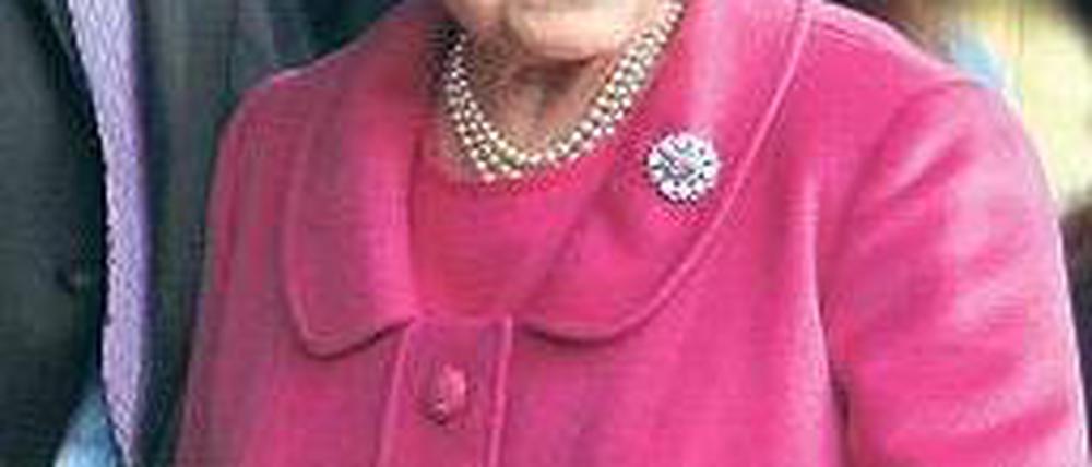 Pferde verbinden. Die Queen will auch ein Rennpferd besuchen. Foto: dpa