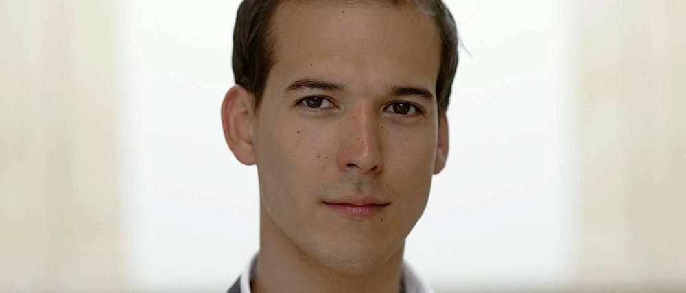 Benedikt Lux ist Anwalt und innenpolitischer Sprecher von Bündnis 90/Die Grünen im Berliner Abgeordnetenhaus.