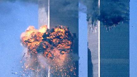Am 11. September 2001 explodierte Flug United Airlines 175 beim Aufprall auf den Südturm des World Trade Centers in New York.
