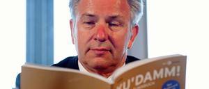 Am Donnerstag flaniert auch Berlins Bürgermeister Wowereit über den Ku'damm.