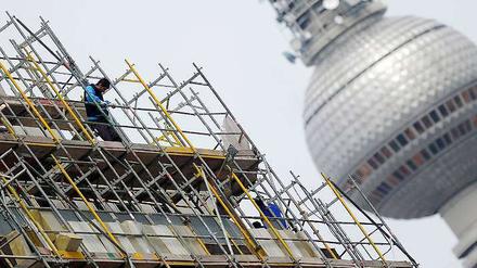 Anfang Mai fallen die Beschränkungen für osteuropäische Arbeitnehmer auf dem deutschen Arbeitsmarkt.