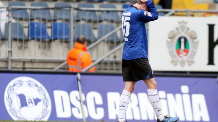Arminia Bielefeld muss den Gang in die Dritte Liga antreten.