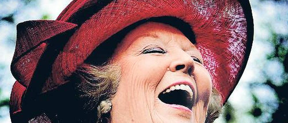 Damenbesuch. In zwei Wochen kommt Königin Beatrix und schaut sich verschiedene Einrichtungen in Charlottenburg, Friedrichshain, Mitte und Neukölln an.