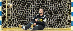 Wieder einer drin. Silvio Heinevetter sagt, ein Handball-Torhüter müsse nicht übermäßig viele Bälle halten, aber die wichtigen. Im Augenblick gelingt ihm beides nicht so recht.