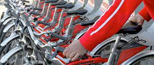 Im Moment werden die Call-a-Bike-Räder nach der Winterpause frisch gemacht.