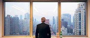 Ortswechsel. Diplomaten ziehen alle paar Jahre weiter. Wer heute bei der Uno in New York arbeitet, kann morgen in Afrika oder Australien eingesetzt werden. Foto: dpa