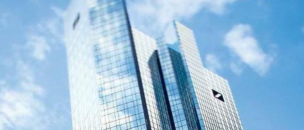 Die Deutsche Bank macht ihr Geschäft auch mit riskanten Zinswetten.