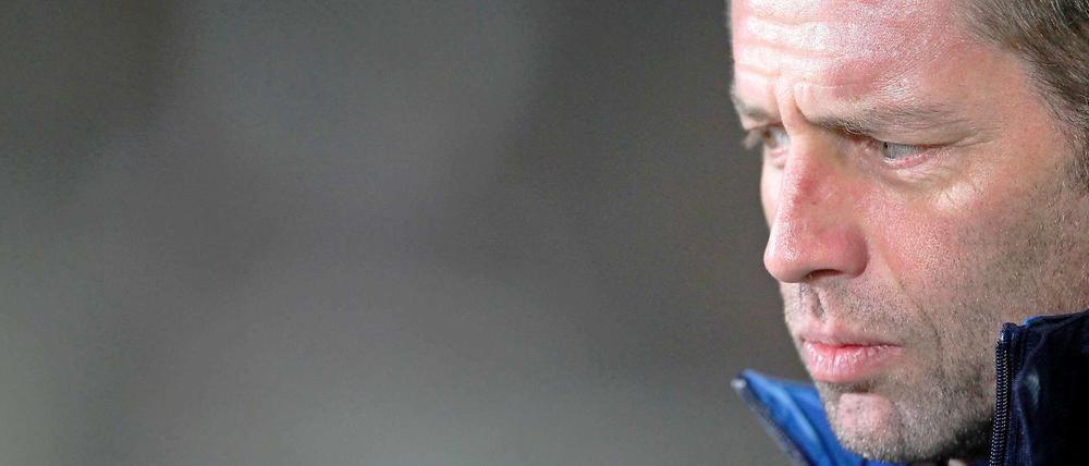 Eintracht Frankfurt hat sich von Trainer Michael Skibbe getrennt.