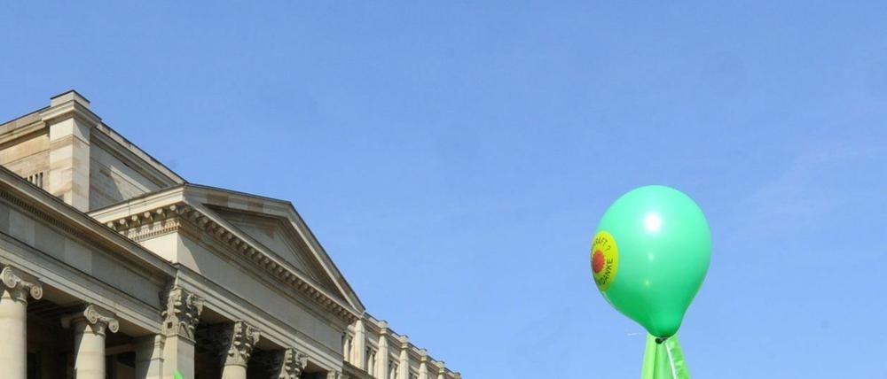 Grüner Protest gegen Atomkraft.