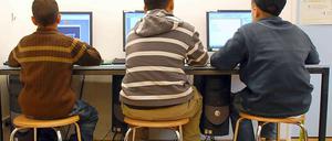 Wie und wann soll man Kindern den richtigen Umgang mit dem Internet beibringen?