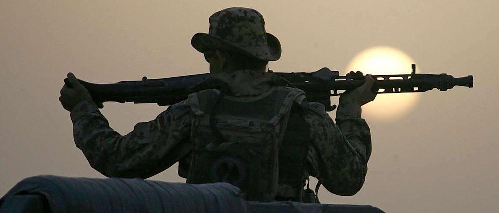 Es gibt Vorwürfe gegen deutsche Soldaten. Wer ist schuld am Tod einer afghanischen Zivilistin?