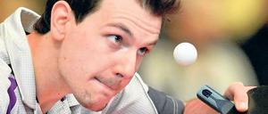 Bolls Ball. Mit Timo Boll in Hochform wollen die deutschen Tischtennis-Männer China ablösen. Foto: dapd