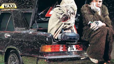 Säuerlicher Sauftourist. Schaubühnenstar Lars Eidinger in dem Monolog „Soll mir lieber Goya den Schlaf rauben als irgendein Arschloch“ (Regie: Rodrigo García).