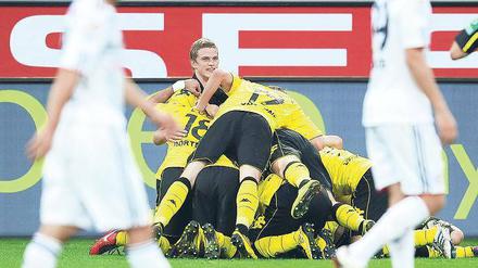 Gipfel in Sichtweite. Im Hinspiel konnten die Dortmunder über einen 2:0-Sieg jubeln, an der Spitze stehen sie immer noch. 