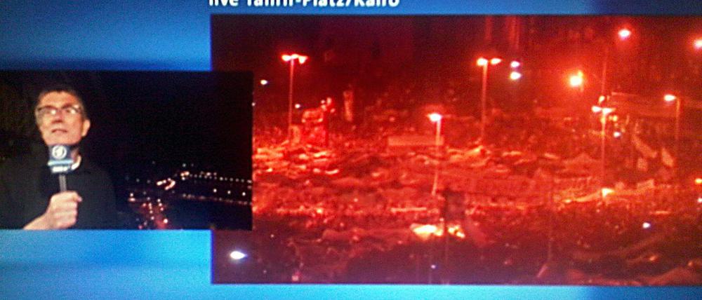 Live aus Kairo. ARD-Korrespondent Jörg Armbruster reportiert Situation und Stimmung nach dem Rücktritt des ägyptischen Präsidenten Hosni Mubarak.