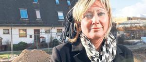 Vor elf Monaten kaufte Mayada Abbas ein Reihenhaus in Lichtenrade. Weil sie bei dem geplanten Ausbau des Kirchhainer Damms mitzahlen müsste, will sie nun wieder ausziehen.