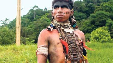 Der Indio-Anführer (Juan Aduviri) in "También la lluvia".