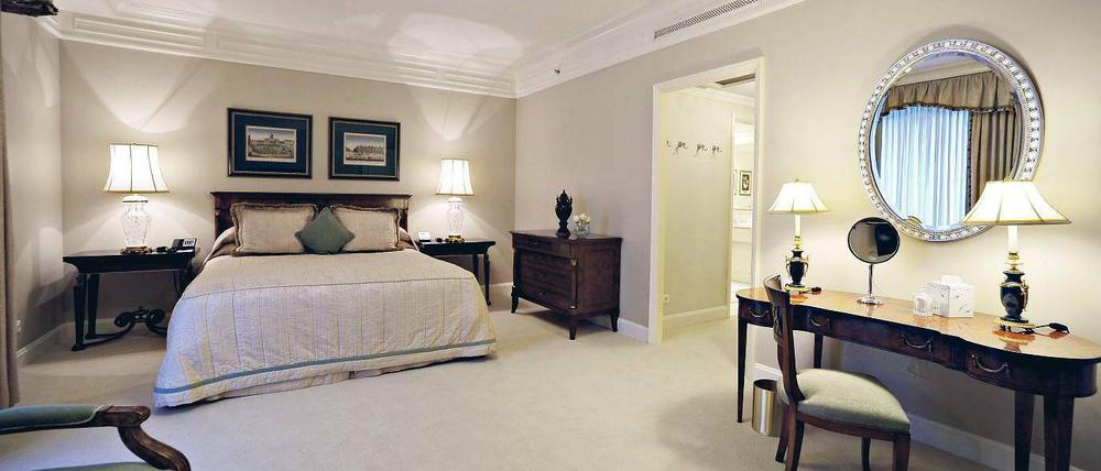 Schwelgen in Beige. 3400 Euro aufwärts kostet der Regent-Luxus.