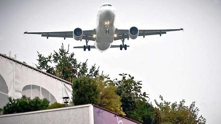 Noch sind es eineinhalb Jahre bis zur Eröffnung des Großflughafens. Wo die Maschinen über die Häuser fliegen werden, ist jedoch nach wie vor unklar.